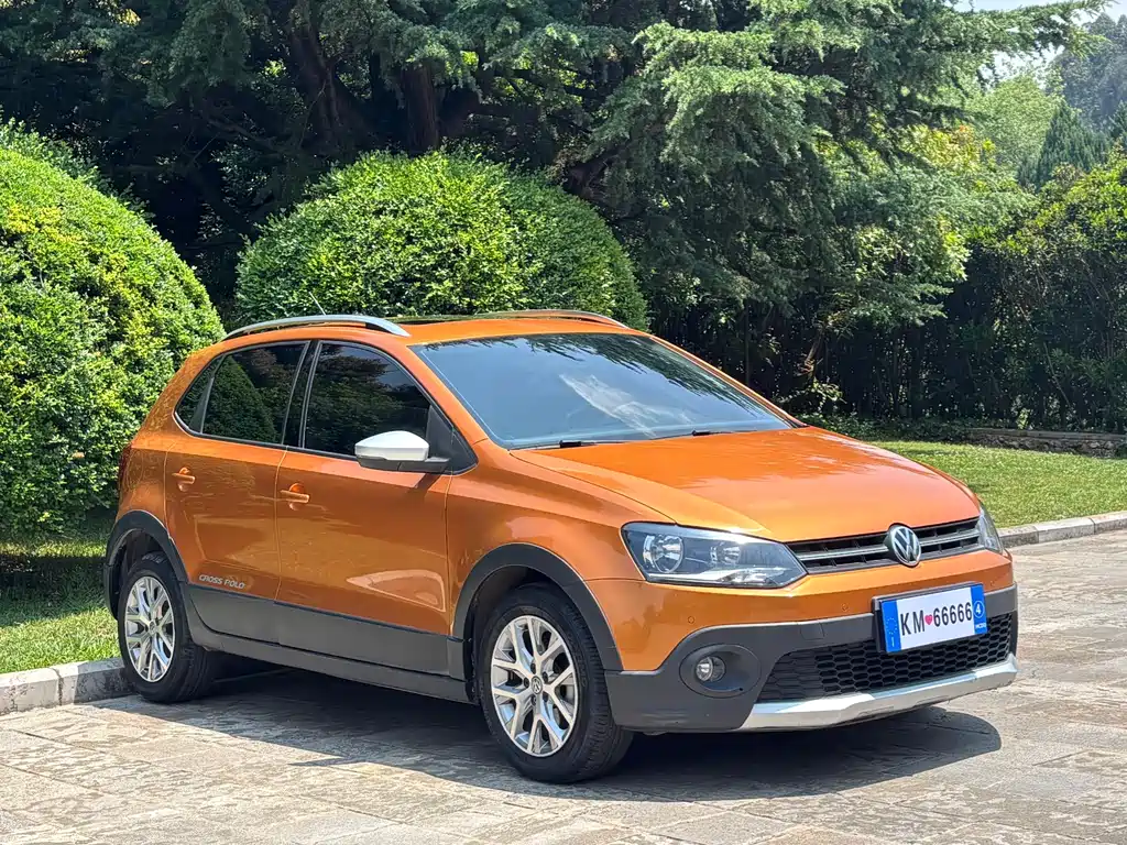 Polo 2018 1.5L Cross Polo automatic купить на сайте DeffCars