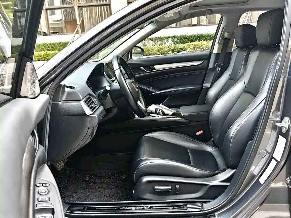 Accord 2018 260TURBO Elite Edition National V купить на сайте DeffCars