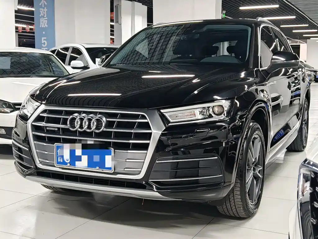 Audi Q5L 2020 facelift 40 TFSI Honorable and enterprising model купить на сайте DeffCars