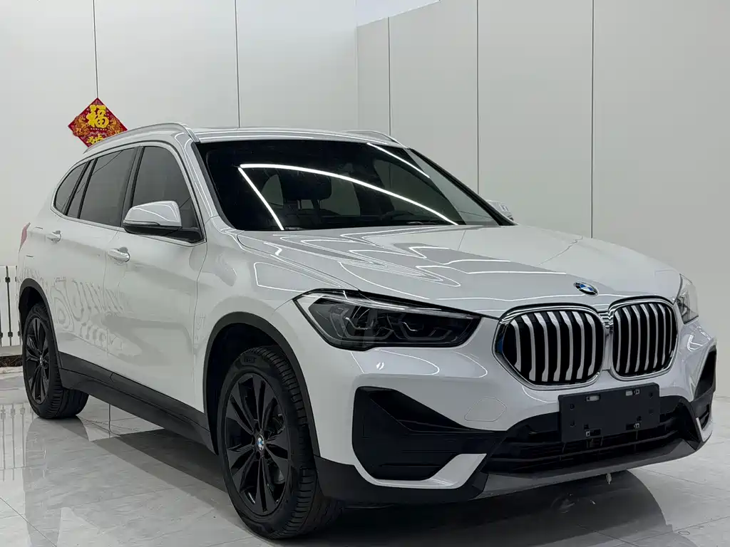 BMW X1 2021 facelift sDrive20Li fashionable model купить на сайте DeffCars