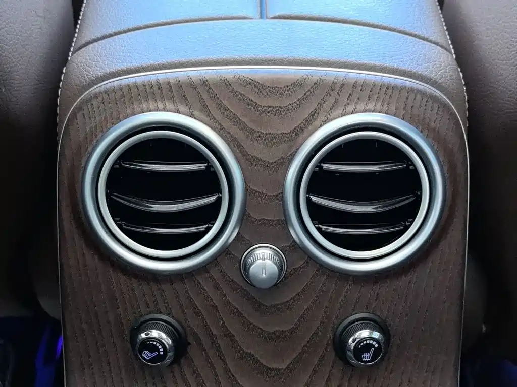 Mercedes-Benz E-Class 2023 E 300 L Luxury Model купить на сайте DeffCars