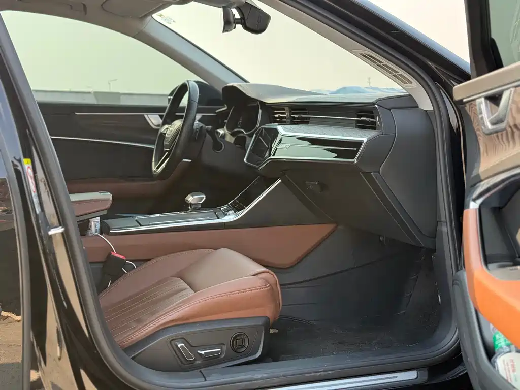 Audi A6L 2023 45 TFSI quattro premium model купить на сайте DeffCars