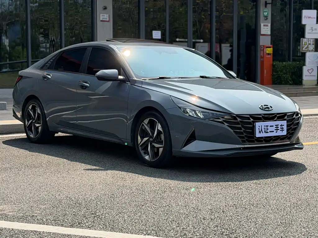 Elantra 2021 1.5L CVT LUX Premium Edition купить на сайте DeffCars
