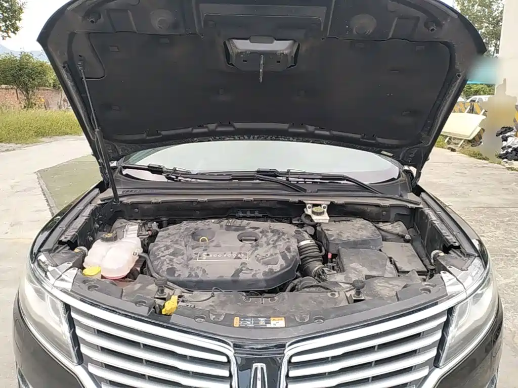 Lincoln MKC 2014 2.0T 2WD Zunya Edition купить на сайте DeffCars