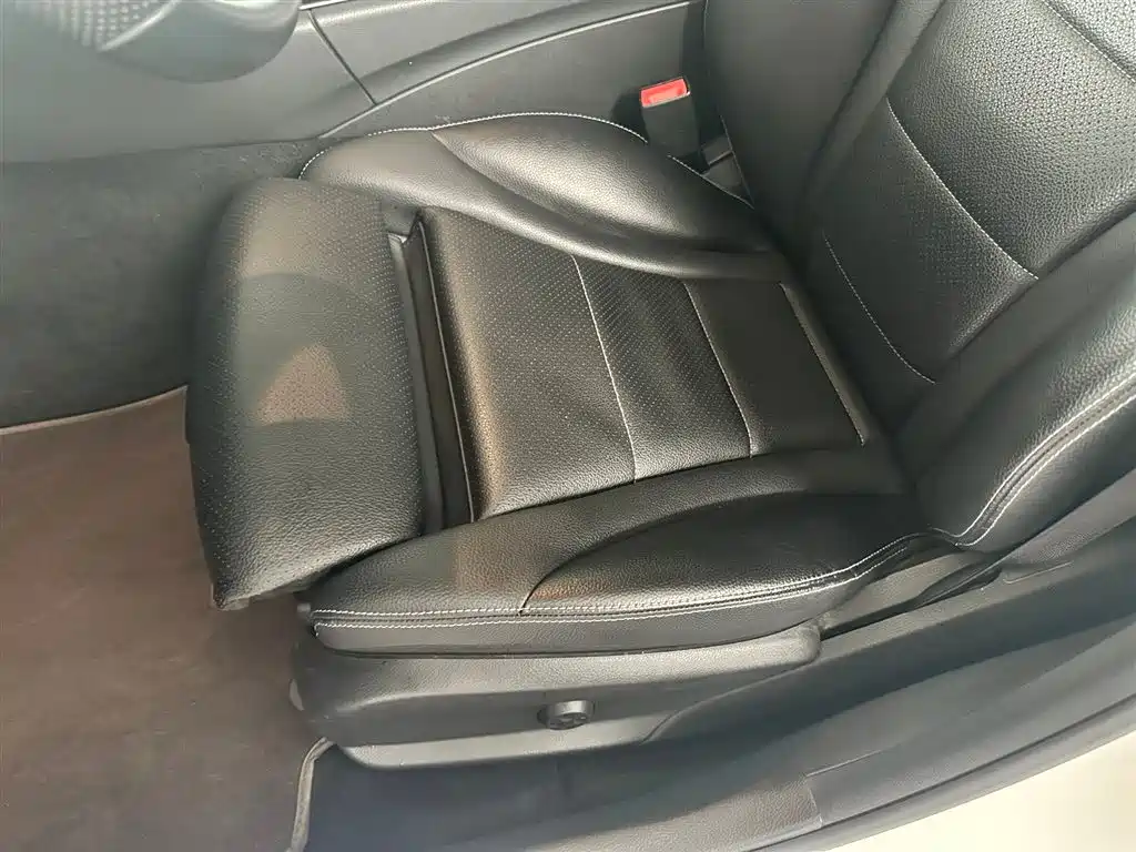 Mercedes-Benz C-Class 2017 C 200 L купить на сайте DeffCars