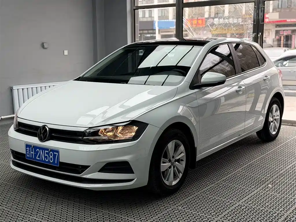 Polo 2023 Plus 1.5L Automatic Panoramic Enjoyment Edition купить на сайте DeffCars