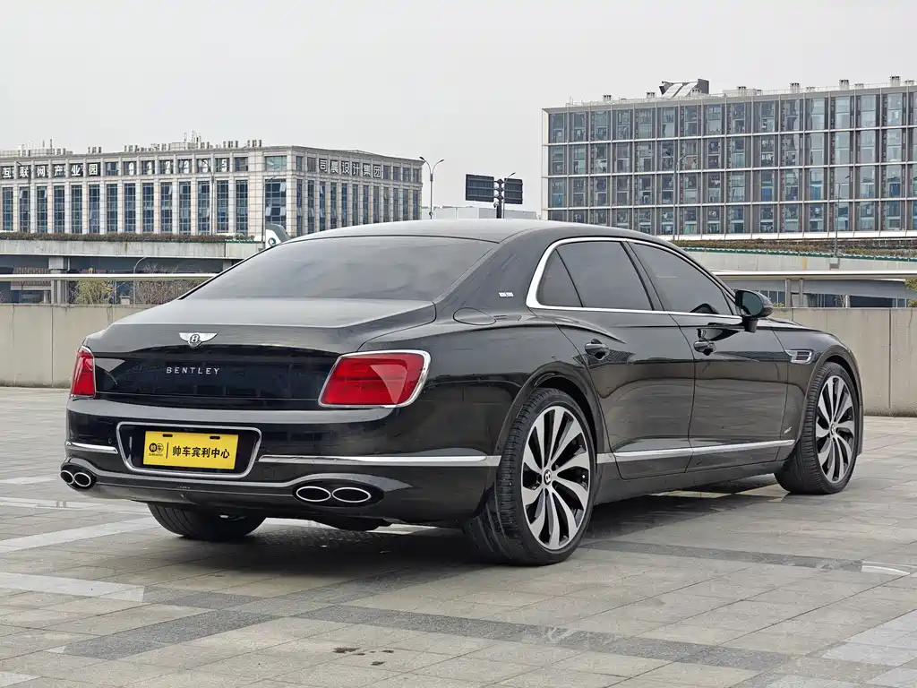 Flying Spur 2021 4.0T V8 Standard Edition купить на сайте DeffCars