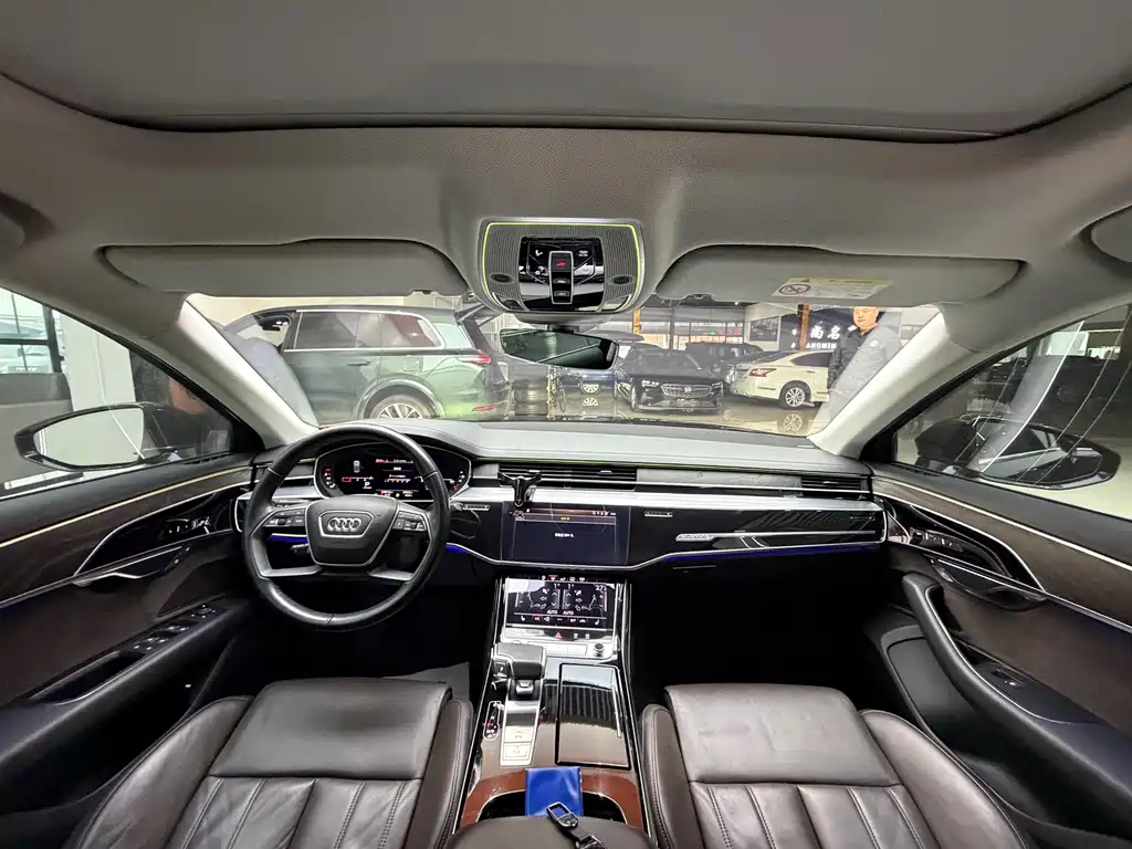 Audi A8 2019 Plus A8L 50 TFSI quattro comfort type купить на сайте DeffCars