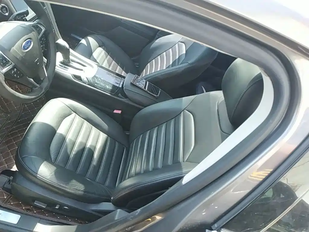Mondeo 2013 2.0L GTDi200 Fashion Model купить на сайте DeffCars