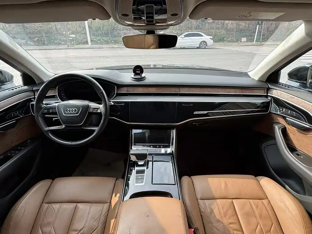 Audi A8 2018 A8L 55 TFSI quattro launch version exclusive model купить на сайте DeffCars