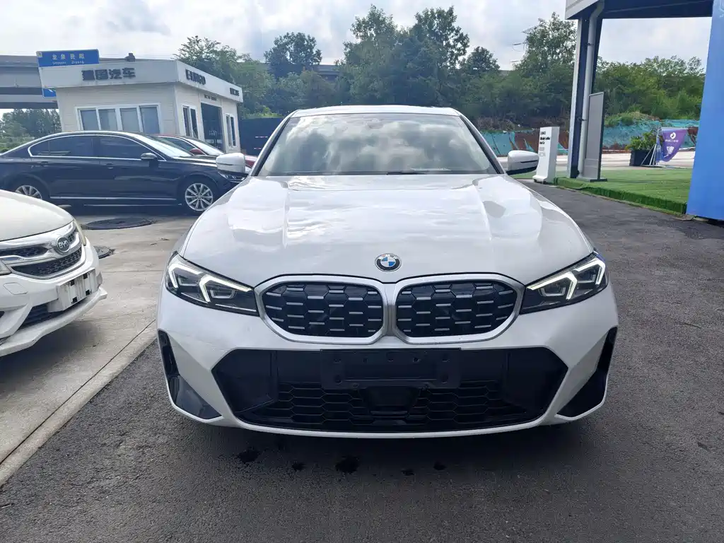 BMW 3 Series 2025 325Li M Sports Package купить на сайте DeffCars