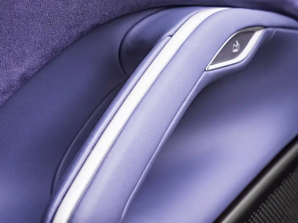 Purosangue 2023 6.5L V12 купить на сайте DeffCars