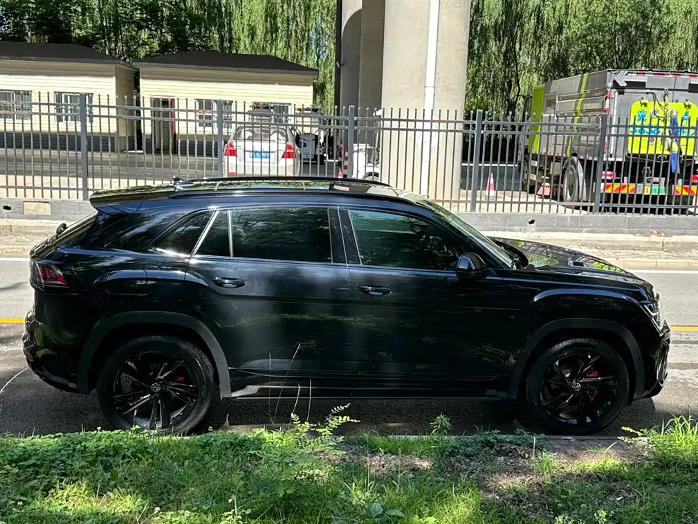 Touron 2023 facelift 380TSI four-wheel drive supreme flagship version купить на сайте DeffCars
