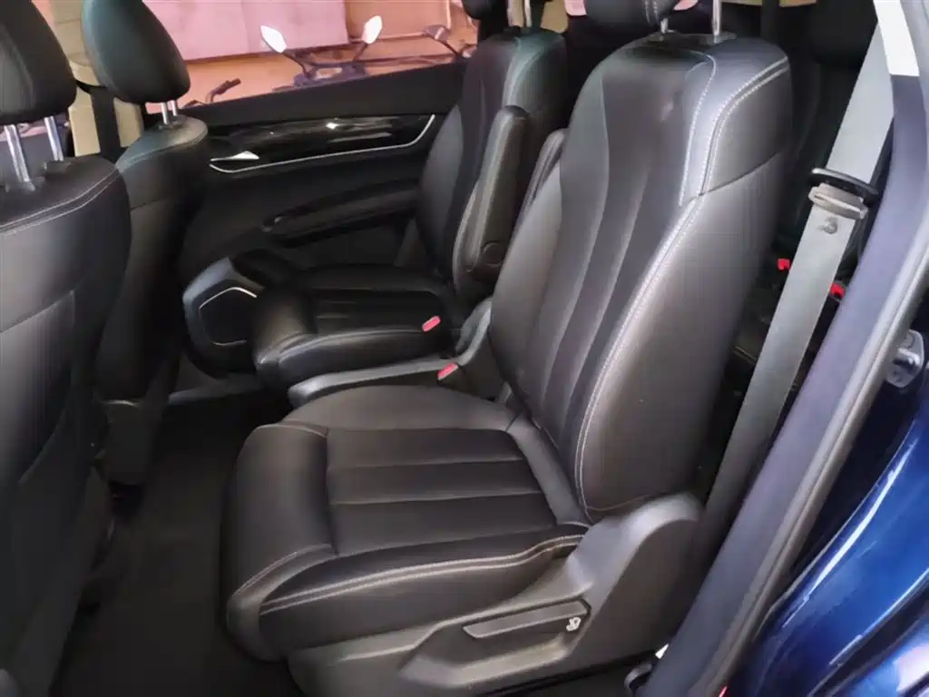 Song MAX 2018 1.5T automatic smart connection elite 6 seats купить на сайте DeffCars