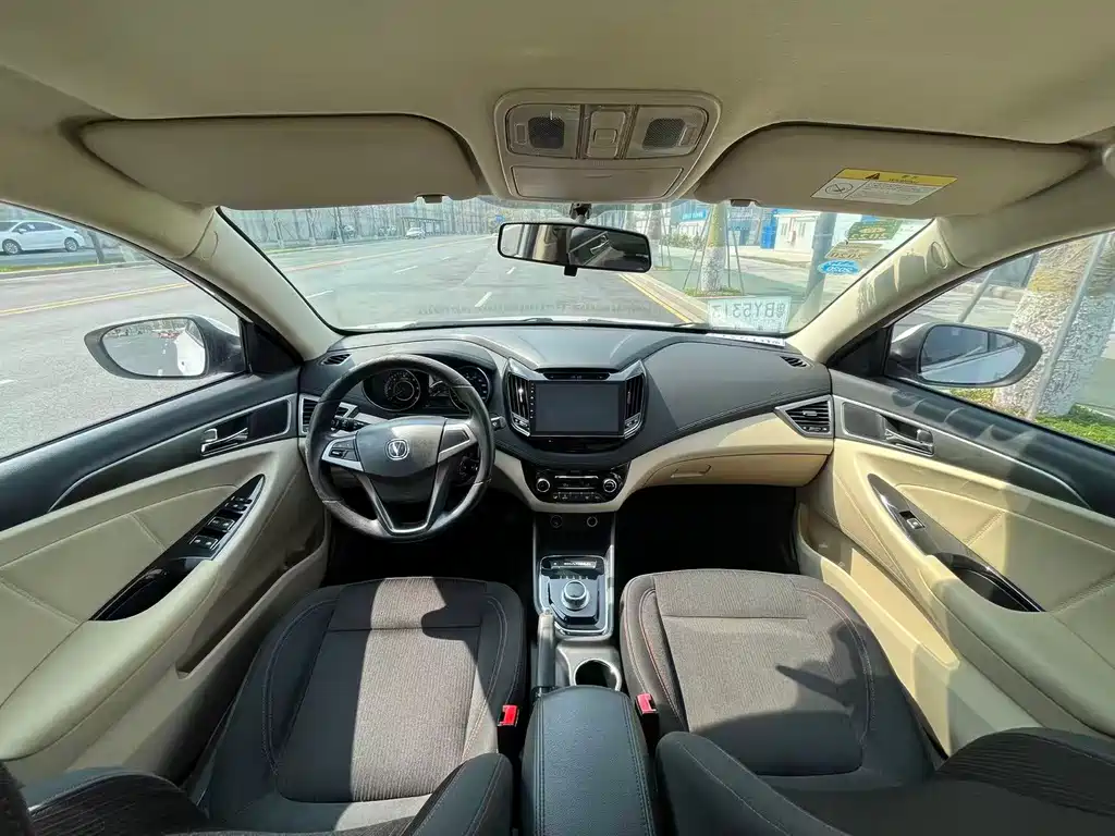Eado New Energy 2018 EV300 Enjoyable Model купить на сайте DeffCars