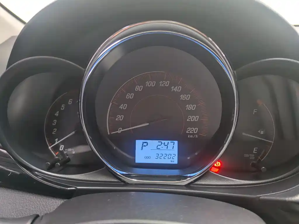 YARiS L Zhixuan 2021 Zhixuan X 1.5L CVT Deluxe Edition купить на сайте DeffCars