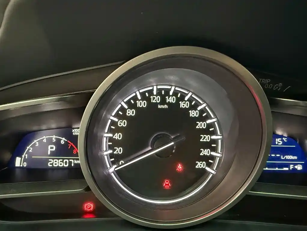 Mazda CX-4 2021 2.0L automatic two-wheel drive Blue Sky Vitality Edition купить на сайте DeffCars