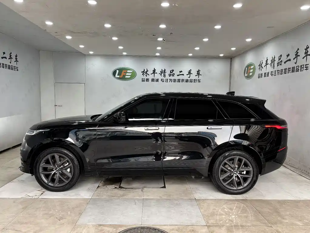 Range Rover Velar 2025 Dynamic SE купить на сайте DeffCars