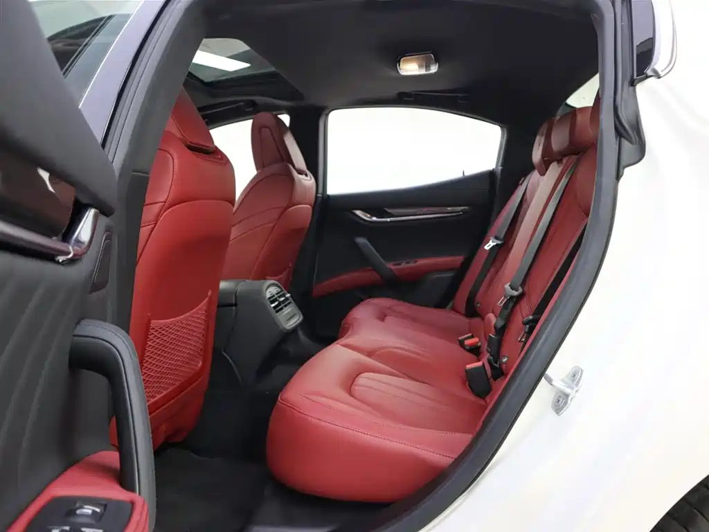Ghibli 2023 2.0T GT купить на сайте DeffCars