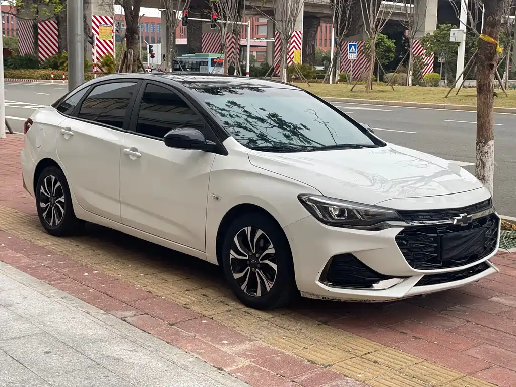 Cruze 2019 RS 330T automatic version National VI купить на сайте DeffCars