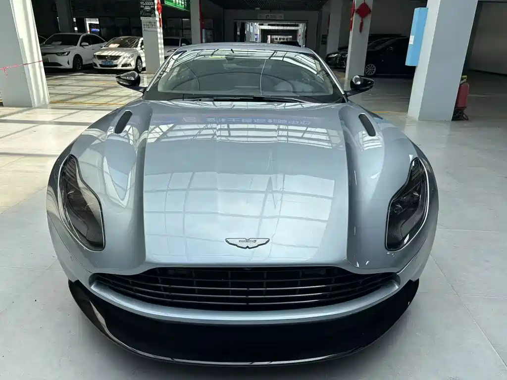 Aston Martin DB11 2019 4.0T V8 Coupe купить на сайте DeffCars
