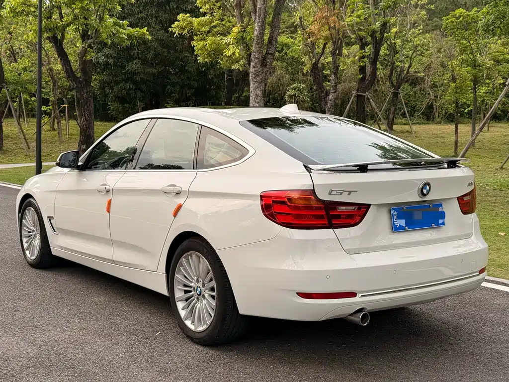 BMW 3 Series GT 2013 320i Stylish Design Package купить на сайте DeffCars
