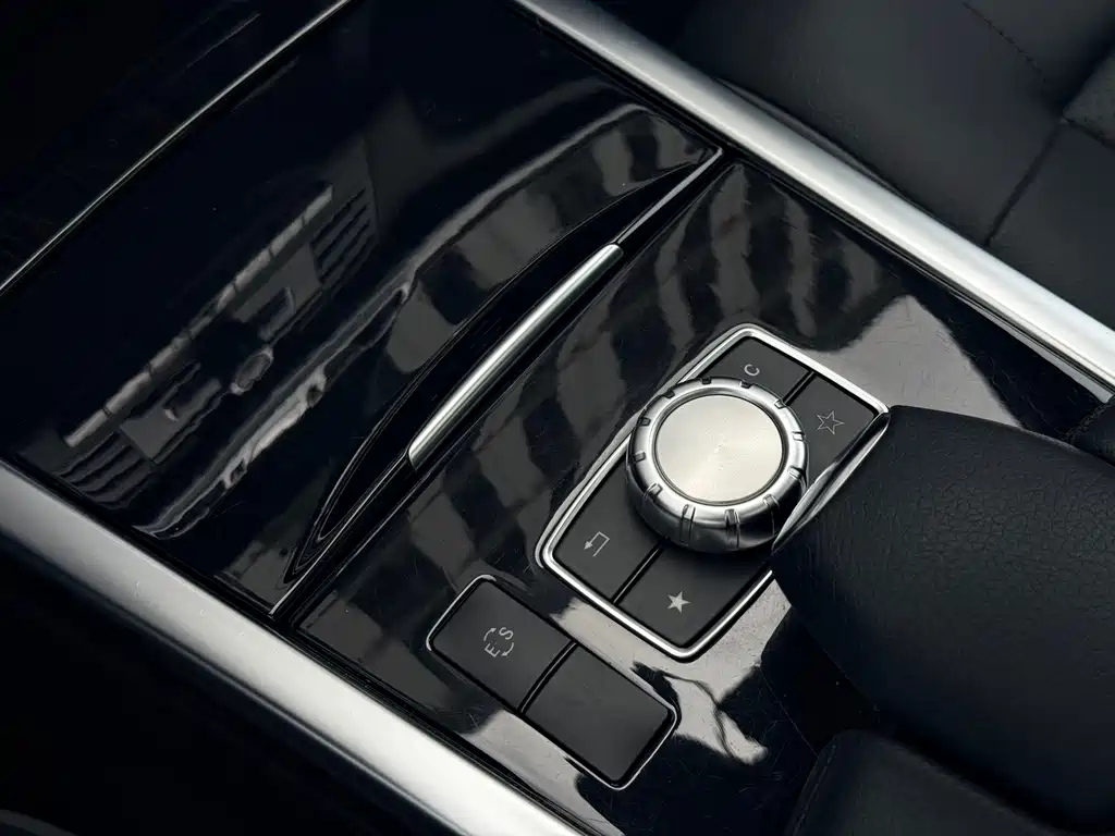 Mercedes-Benz E-Class 2015 E 260 L Sports купить на сайте DeffCars