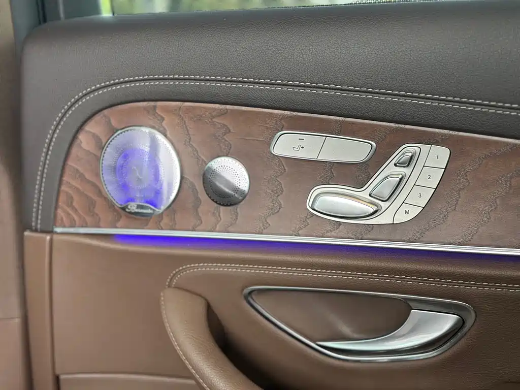 Mercedes-Benz E-Class 2020 E 300 L Luxury Model купить на сайте DeffCars
