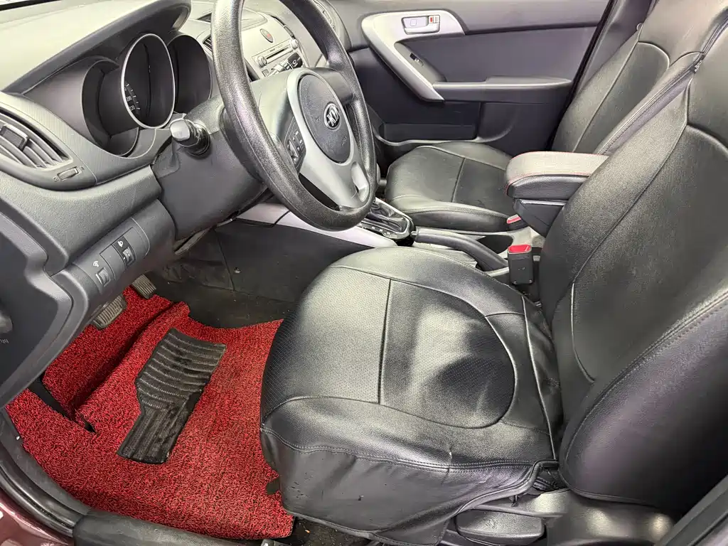 Freddy 2014 1.6L AT GL купить на сайте DeffCars