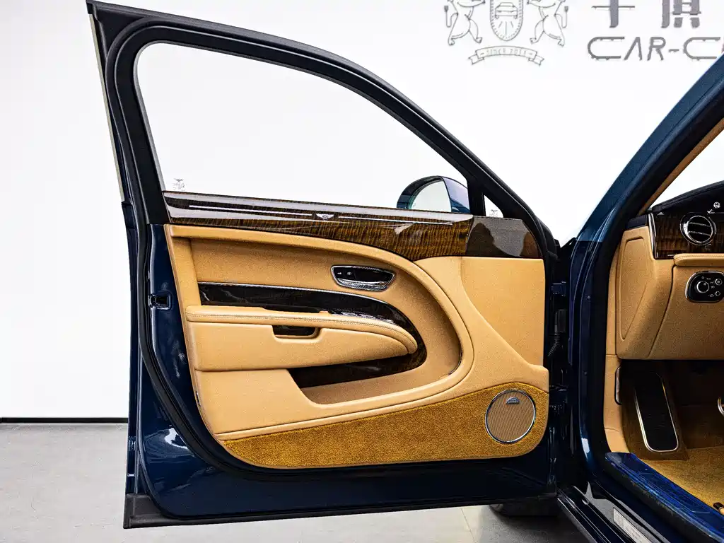 Mulsanne 2017 6.8T long wheelbase version купить на сайте DeffCars