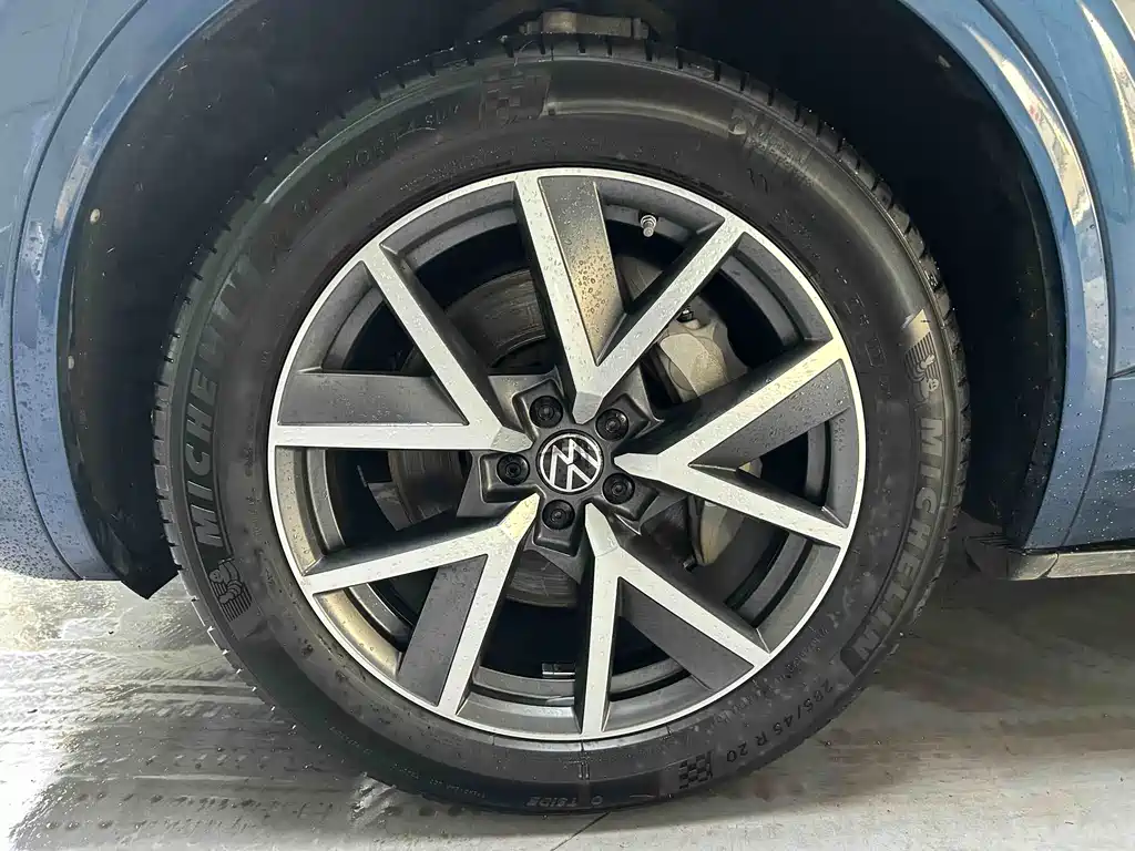 Touareg 2021 3.0TSI Ruixiang Edition Classic Sports Package купить на сайте DeffCars