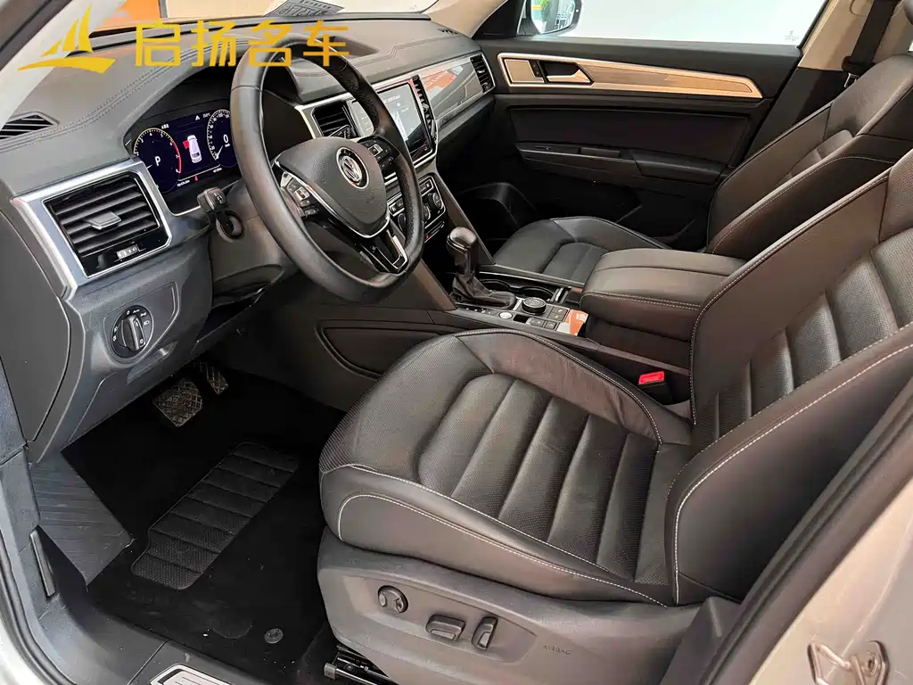 Touron 2019 380TSI four-wheel drive luxury version National VI купить на сайте DeffCars