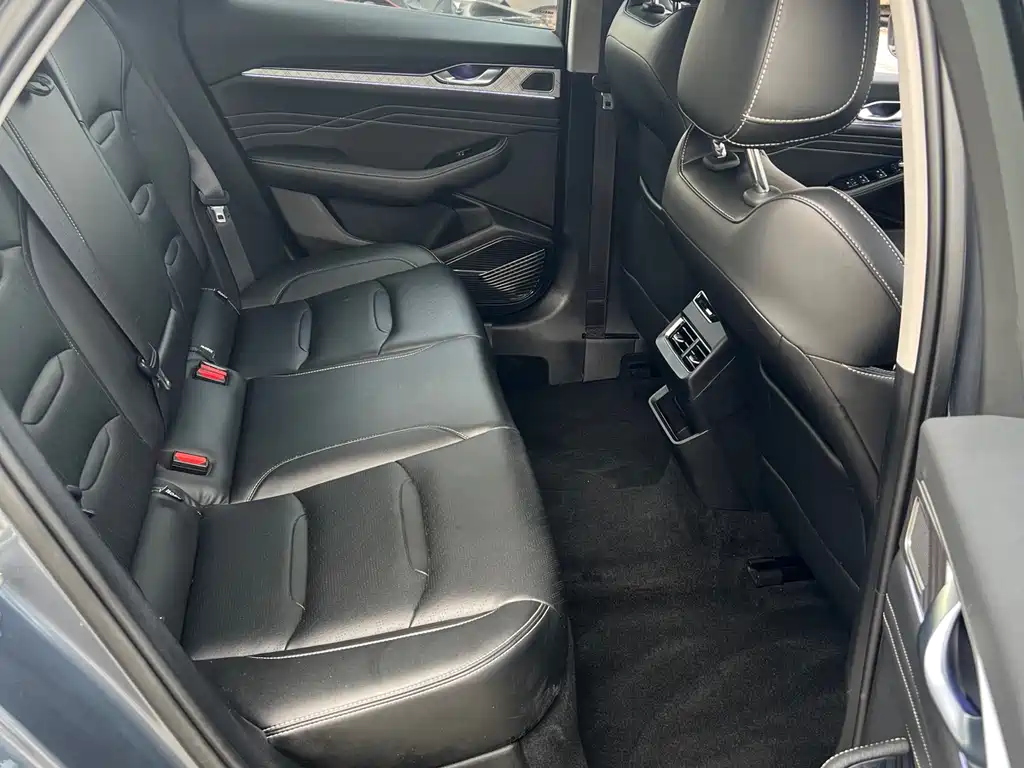 Xingrui 2023 2.0TD Premium Model купить на сайте DeffCars