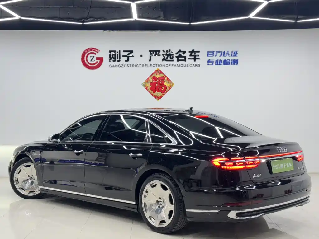 Audi A8 2023 A8L 50 TFSI quattro Premium Selection купить на сайте DeffCars