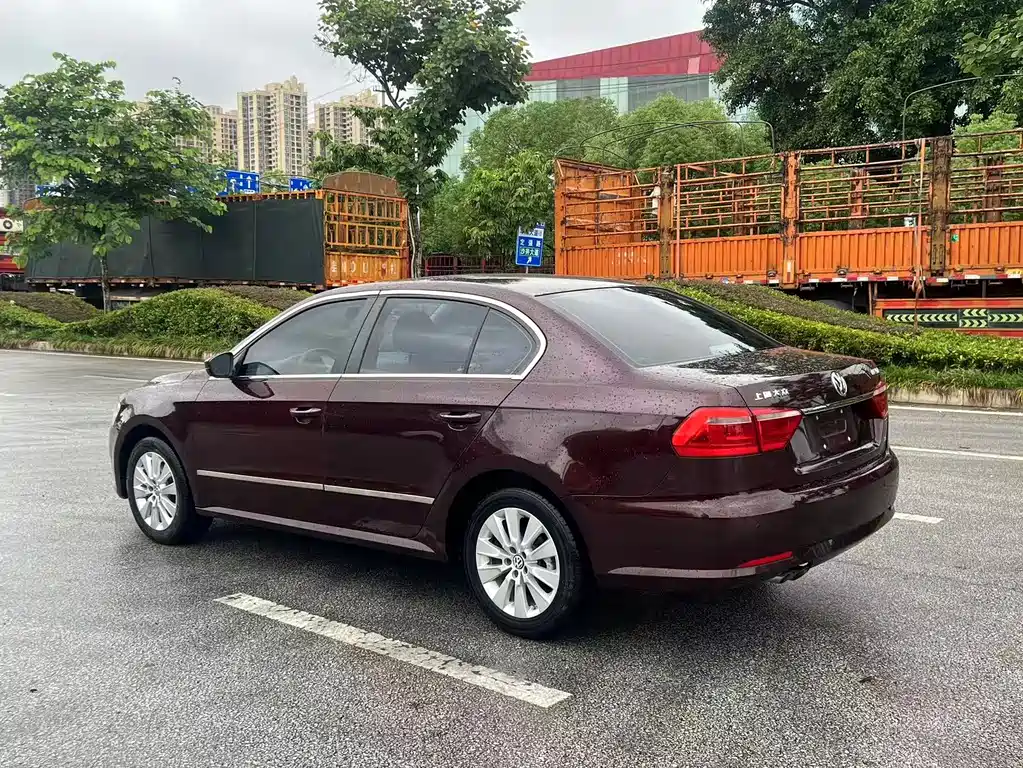 LAVIDA 2013 facelift 1.4TSI DSG comfort version купить на сайте DeffCars