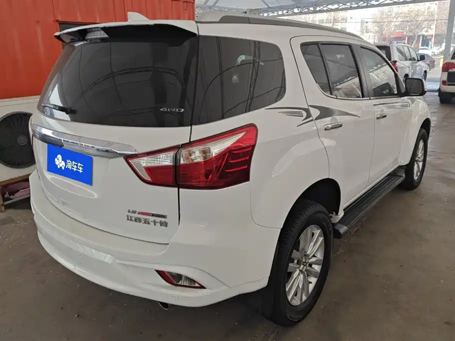 mu-X Shepherd 2020 1.9T diesel automatic four-wheel drive Jinyue version 5 seats National VI купить на сайте DeffCars