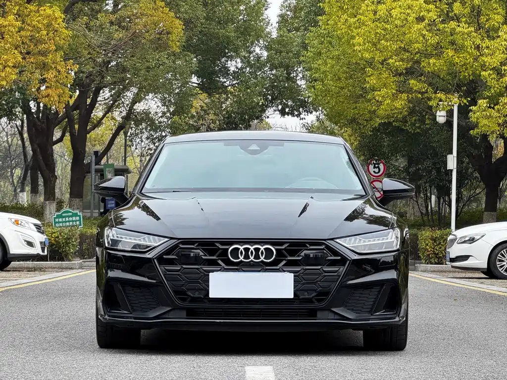 Audi A7 2024 45 TFSI Premium Selection купить на сайте DeffCars