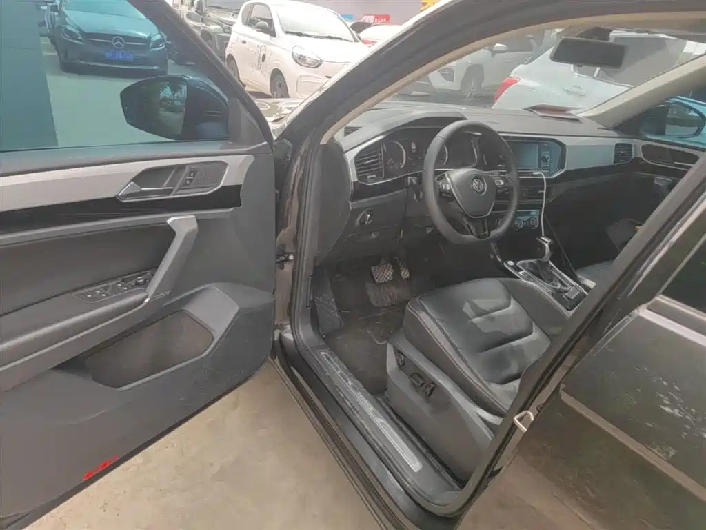 Tanyue 2019 330TSI two-wheel drive luxury model, National VI купить на сайте DeffCars