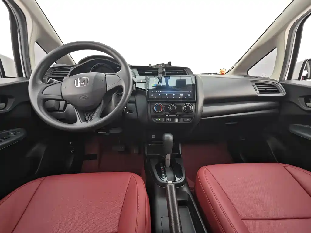 Fit 2018 1.5L CVT Comfort Edition купить на сайте DeffCars