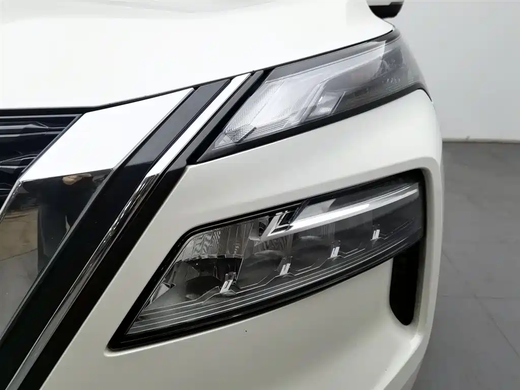 X-Trail 2021 VC-Turbo 300 CVT 2WD Deluxe Edition купить на сайте DeffCars