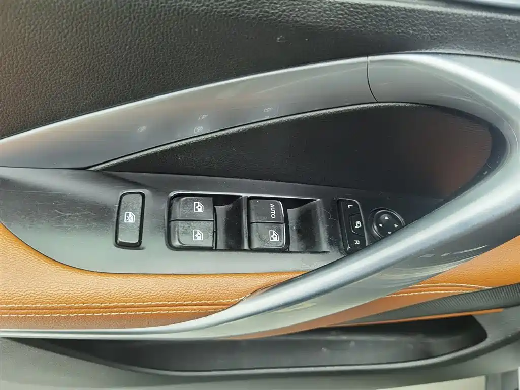 Baojun 510 2017 1.5L manual luxury model купить на сайте DeffCars