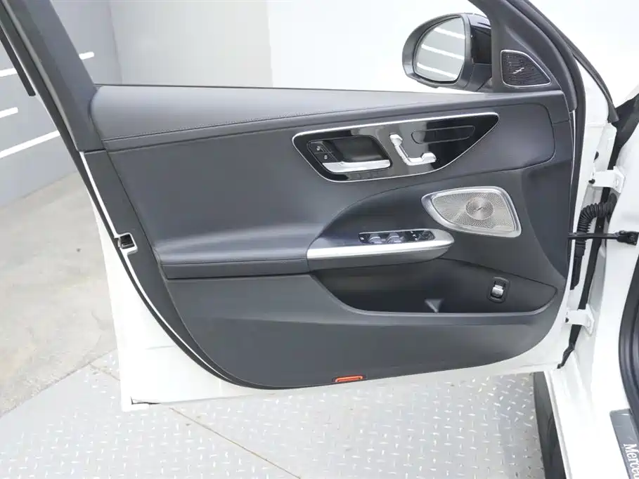 Mercedes-Benz C-Class 2023 facelift C 260 L Haoye Sports Edition купить на сайте DeffCars