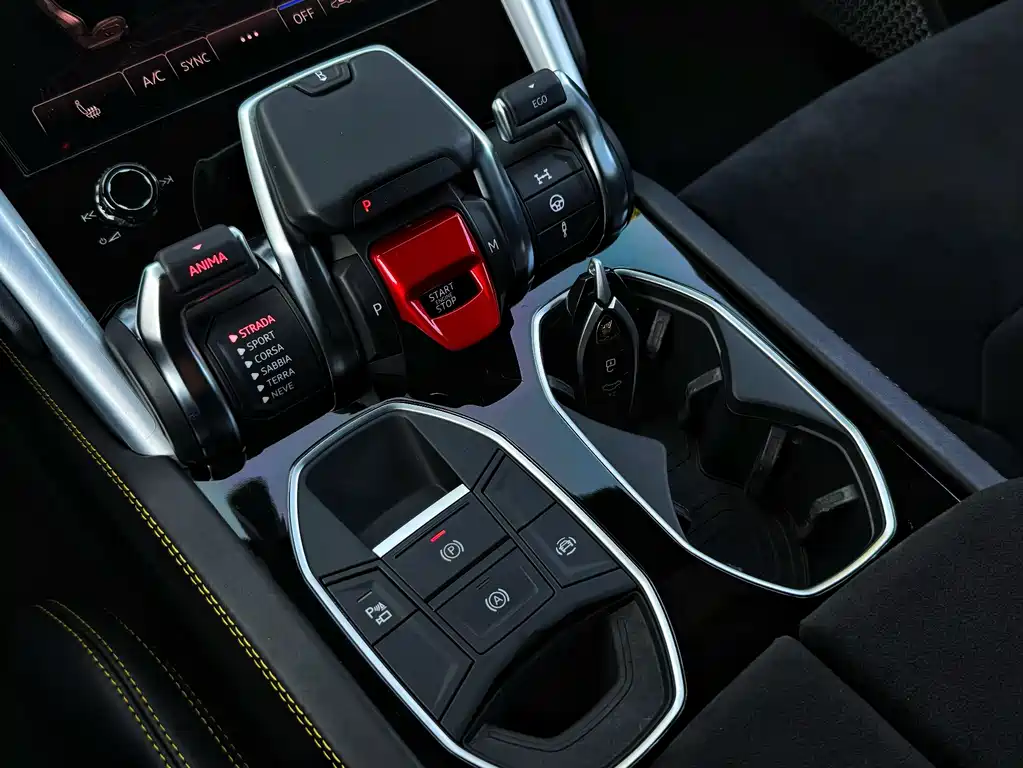Urus 2018 4.0T V8 купить на сайте DeffCars