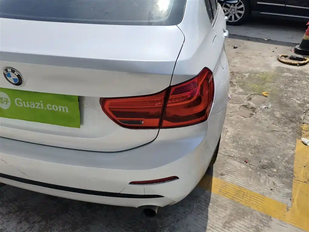 BMW 1 Series 2017 120i Design Package купить на сайте DeffCars