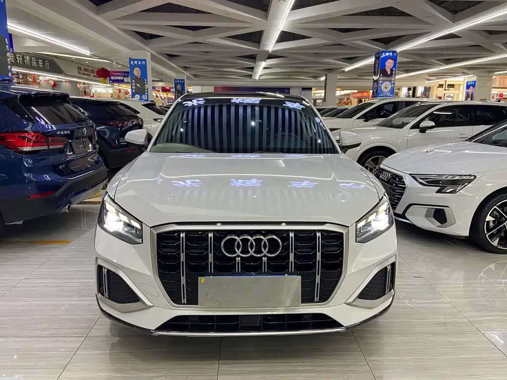 Audi Q2L 2022 35 TFSI Enterprising and Elegant Model купить на сайте DeffCars