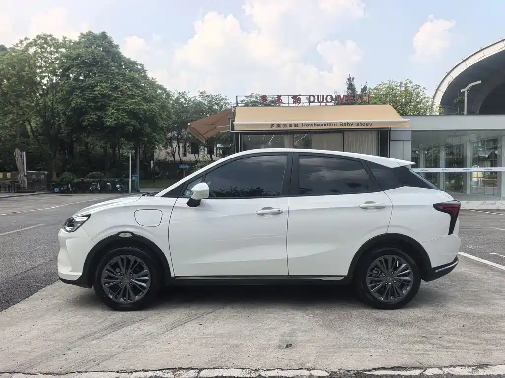 V 2022 Trendy 400 Lite купить на сайте DeffCars