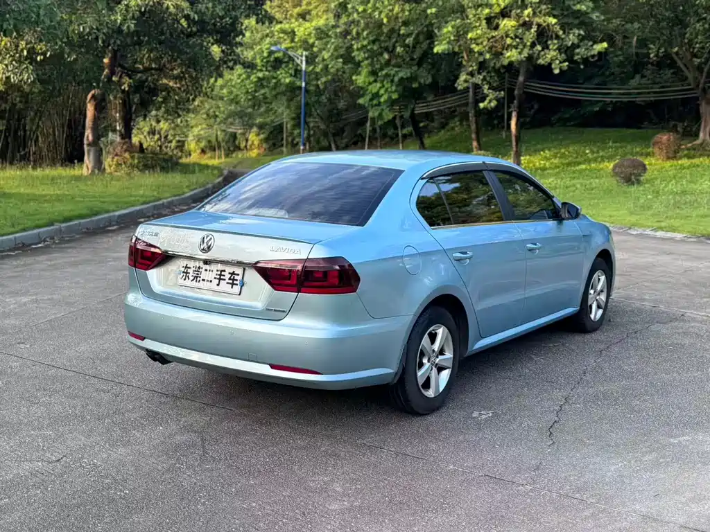 LAVIDA 2014款 1.4TSI DSG蓝驱技术版 купить на сайте DeffCars
