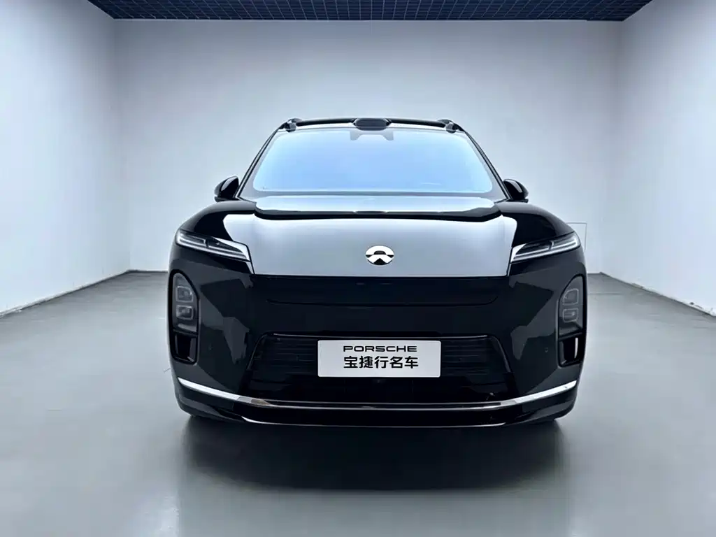 NIO ES8 2026 Six-seater Executive Signature Edition купить на сайте DeffCars