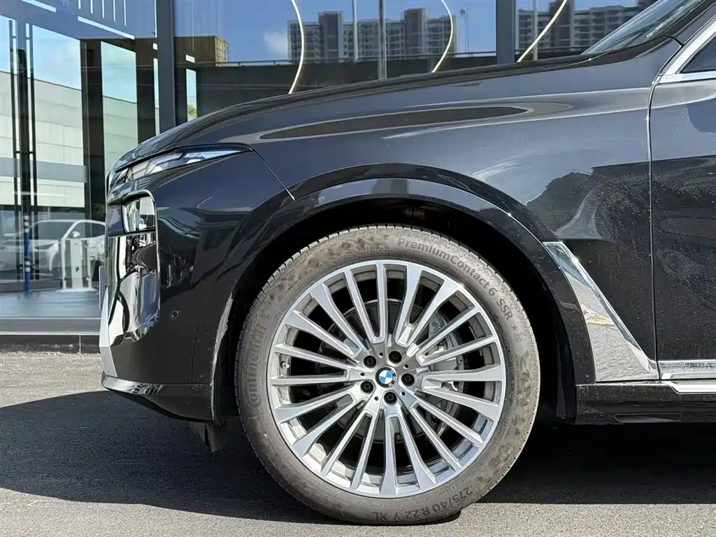 BMW X7 2023 xDrive40i Exclusive Luxury Package купить на сайте DeffCars