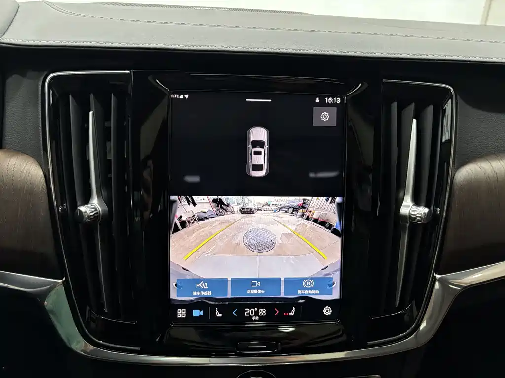 Volvo S90 2025 B5 Zhiyuan Luxury Edition купить на сайте DeffCars